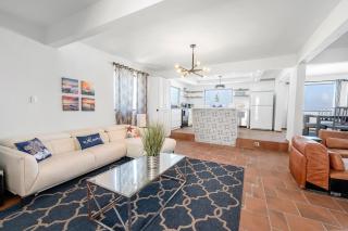 4 BR Kikita Beach Villa Oceanfront w Pool - Dorado - 5