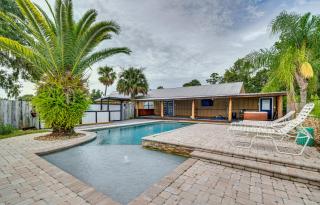 Spacious Micanopy Farmhouse with Luxurious Pool! - Micanopy - 0
