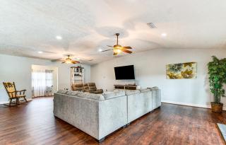 Spacious Micanopy Farmhouse with Luxurious Pool! - Micanopy - 7