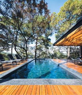Espectacular Casa con Lujo Total En Valle - Valle de Bravo - 9
