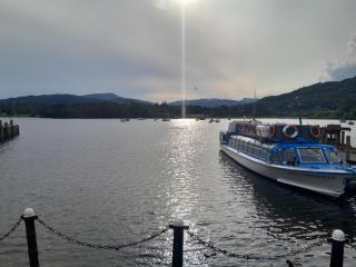 Ye Old'e Man - Sleeps 6 & Pet Friendly - 6