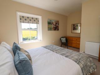 2 Twizel Station Cottage - 1