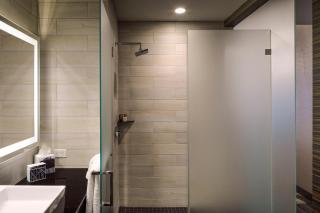 Metropolitan at The 9, Autograph Collection - 1