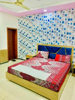Guest House near islamabad airport - Islamabad - 4