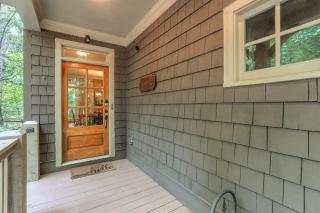 Stars Align Cottage - Relaxing Hot Tub Comfy Outdoor Seating More - Afton - 4