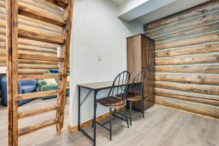 Cozy Melrose Cabin with Fire Pit Walk to River! - Melrose - 4