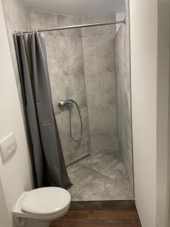 Ferienwohnung Am Brunnen - - 2