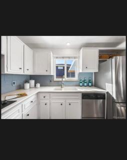 4 bedroom 5 beds family house - 8