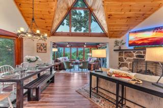 Family Chalet With Sauna, HotTub, Heavenly Views! Mins to Downtown! - Gatlinburg - 8