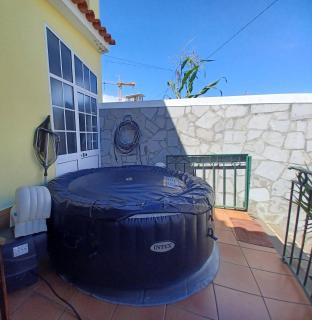 House near CR7 Museum - Funchal - 3