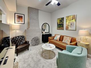 Barnard Row House - Savannah - 8