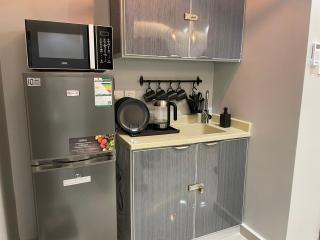 A Chill Modern Apartment - 1