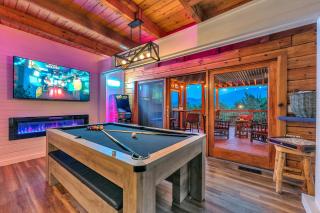 Family Chalet With Sauna, HotTub, Heavenly Views! Mins to Downtown! - Gatlinburg - 7