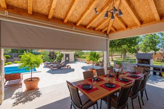 Villa Romansa Miljevci near Krka National Park - Širitovci - 3