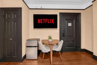 Beautiful Apt Near Times Square with GYM & PATIO - New York - 7