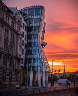 Comfortable and cosy apt a few steps from Dancing House and Naplavka Dance - Prague - 9