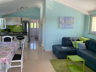 Beachfront Apartment Live - 8