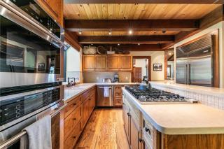 Chambers Lakeside Escape w Lake Views & HOA Access! - Homewood - 4