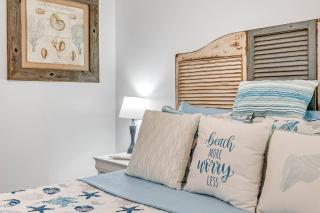 Sunbird Resort! 1 BD Beach Condo! Free Beach Chair Service! by Dolce Vita Getaways PCB! - Panama City Beach - 3