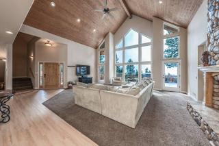 Sunset Mountain Hot Tub, Fire Table, Epic Views - 2