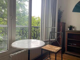 Entire rental unit in Paris - París - 6
