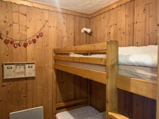 Charmant studio cabine aux Ménuires, pied des pistes, balcon, animaux permis, accès télébenne gratuit - FR-1-452-43 - Les Menuires - 8
