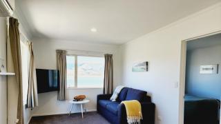 Nelson Beachside Retreat - 6