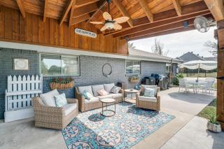 Pet-Friendly Sachse Home with Patio, Fire Pit and Yard - Sachse - 8