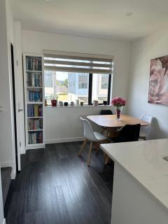 George townhouse - 7