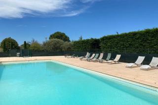 04B3 Beautiful T3 in the heart of lavender - pool - 2