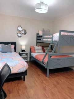 Luxury 4B3B with Dual EnSuites, Parking, WiFI - San José - 2