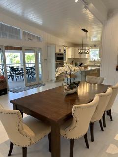 Beautiful updated stilted home makes for a super getaway, home - Key Largo - 0