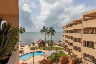 Picturesque 2 Bedroom Condo with Fabulous Ocean Views, condo - Islamorada - 0