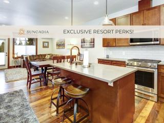 Suncadia 2 Bdrm Pet Friendly Townhome Steps Away from Pool - 0