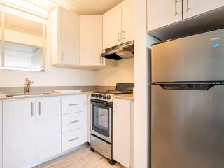 Orlando 1BR comfort With Lake view minutes to Disney Parks - Kissimmee - 4