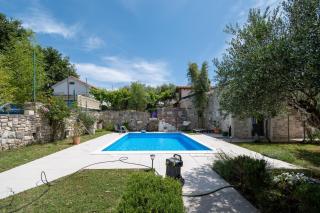 Family friendly house with a swimming pool Radovin, Zadar - 21307 - Ražanac - 4