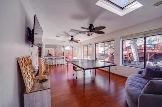 2 Mi to Whiskey Row Tranquil Getaway with Deck! - Prescott - 9