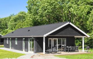 Beautiful Home In Tranekær With Wifi - Tranekær - 0