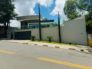 Linda casa no Pouso de Asa Delta - Atibaia - 0