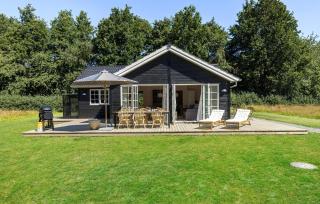 3 Bedroom Lovely Home In Aakirkeby - Vester Sømarken - 1