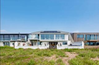 Seaside Place on Shoreham Beach with Hot Tub - 7