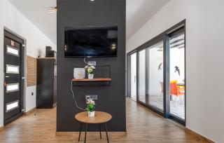 Nice Home In Trbounje With Wifi - Trbounje - 7