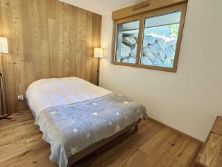 Appartement Neuf 3 Pièces avec Terrasse et Jardin, Proche Remontées Mécaniques, Parking Inclus - FR-1-597-179 - Combloux - 4