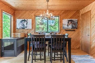Longhorn Lakeside Chalet - Innsbrook - 3