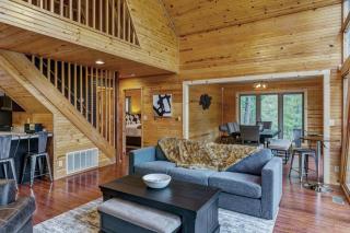 Waterside Cottage with Hot Tub - Innsbrook - 8