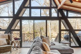 Trautwein Lake Cove with Hot Tub - Innsbrook - 9