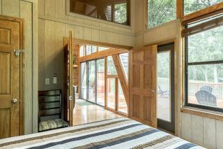 Edgewater Escape With Hot Tub - Innsbrook - 4