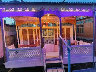 Young Martanda group of house boat - Srinagar - 1
