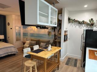 Studio Apartment 5 minutes from beach - Sint-Petersburg - 4