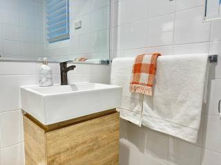 Casa Solé - Calm 1BR Escape by Towradgi Beach - Towradgi - 8